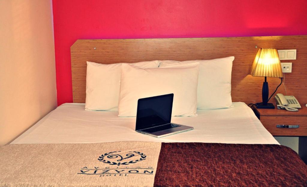 Avcilar Vizyon Hotel อิสตันบูล ภายนอก รูปภาพ