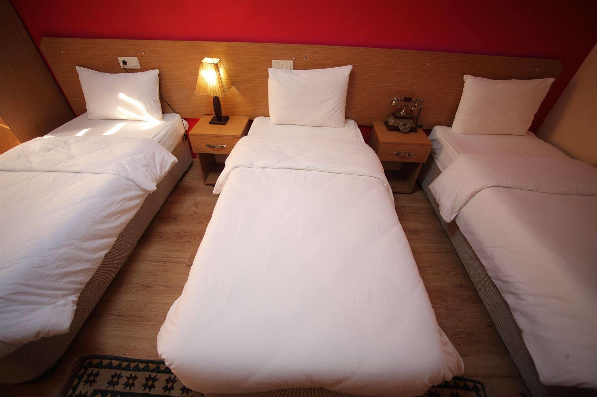 Avcilar Vizyon Hotel อิสตันบูล ภายนอก รูปภาพ